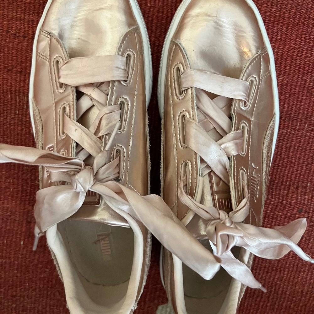 PUMA Bow-laced sneakers